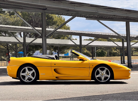 Ferrari 355 Spider